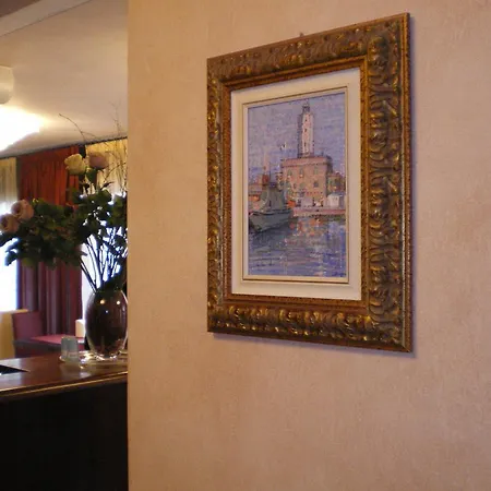 Ξενοδοχείο Oasis *