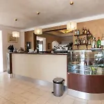 Oasis *