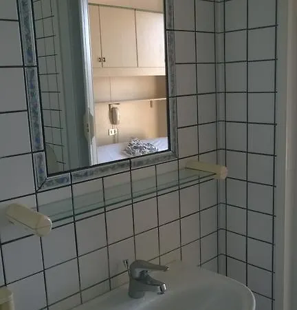 Oasis * مارينا دي رافينا