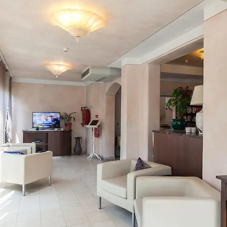 فندق Oasis